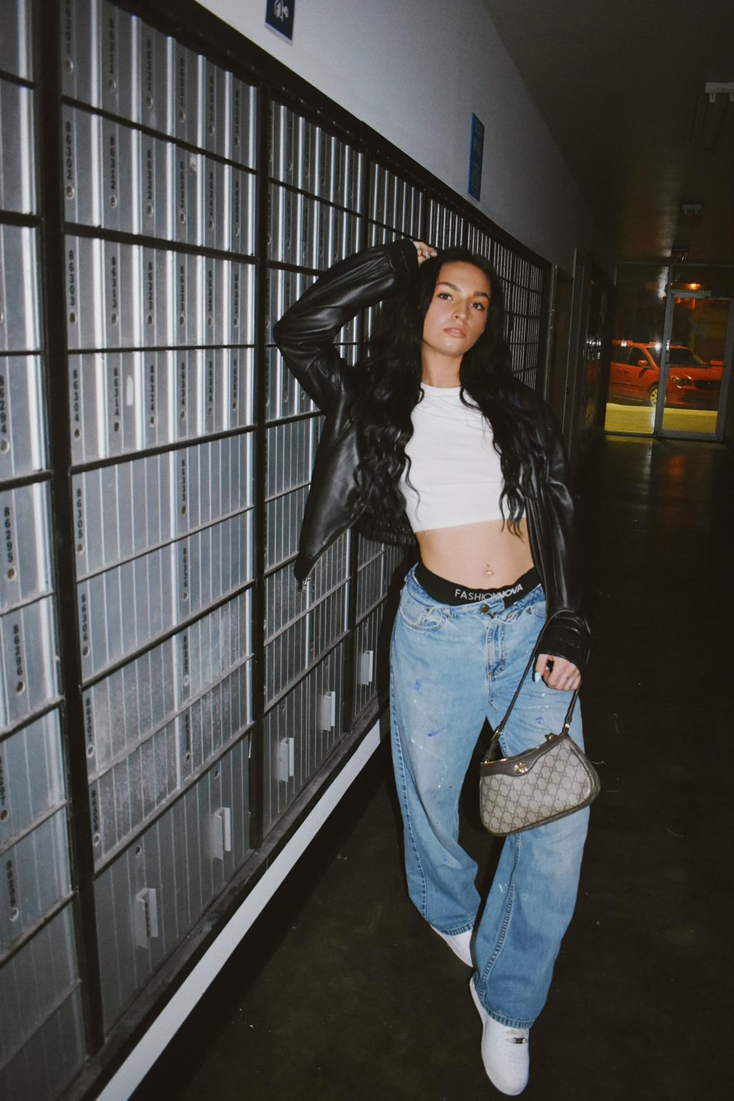 Zoe, Owner & Founder